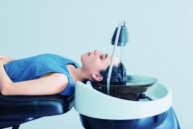 今話題の『頭浸浴』☆ | 広島市の美容院「美容室ラランジェ」 | 広島市